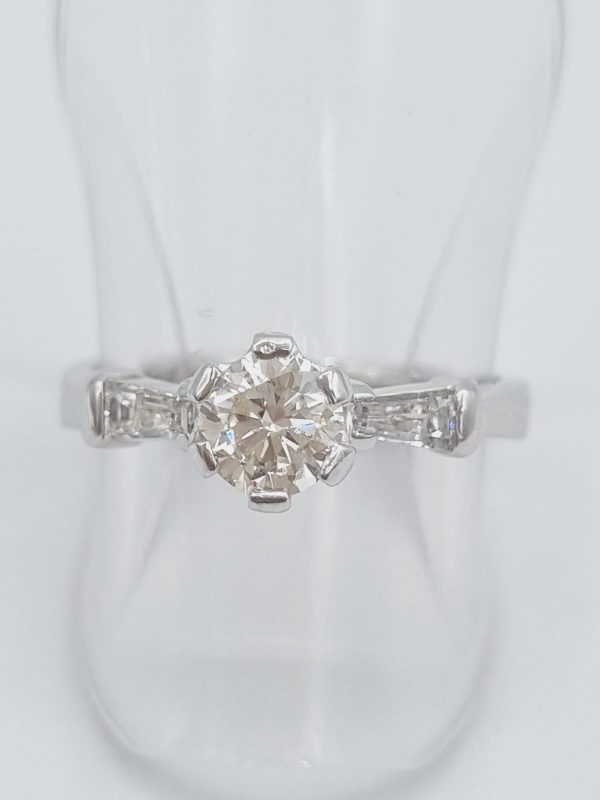 3f2e07e3 1efe 4ae8 ab6c 742ecd57ee4c