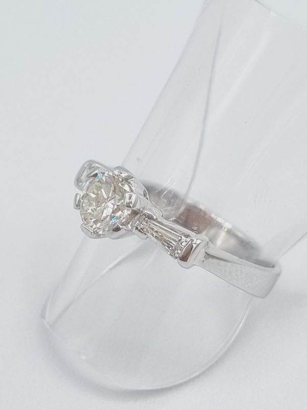 6537c92c b408 44be a1ba 2d481c27ae41